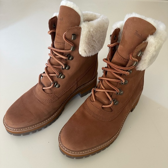 Timberland Women’s Courmayeur Valley Boots - Picture 2 of 5